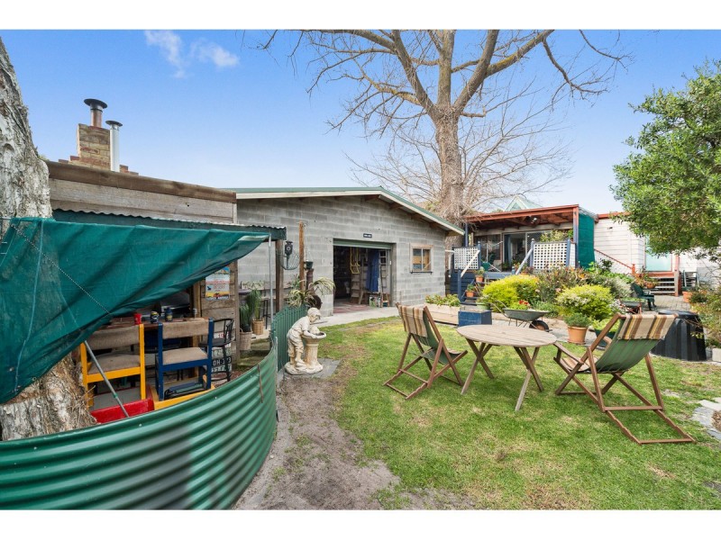 25 Dell Road, Frankston VIC 3199