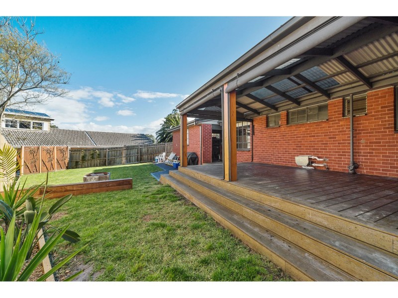 26 Benanee Drive, Frankston VIC 3199