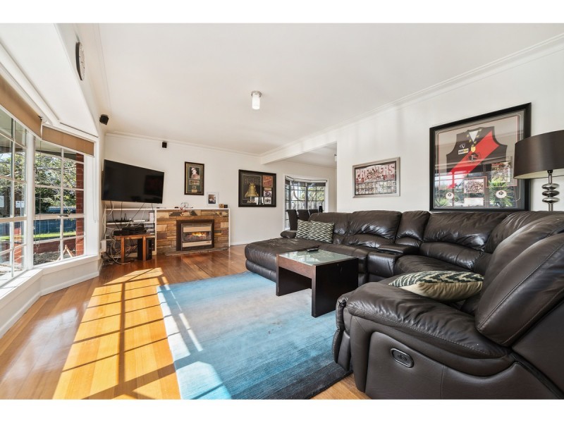 26 Benanee Drive, Frankston VIC 3199