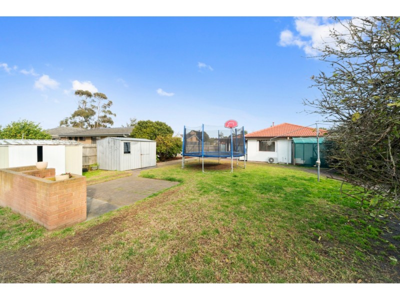 15 Burleigh Court, Frankston VIC 3199