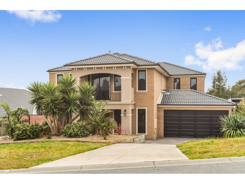 7 Brown Thornbill Court, Langwarrin VIC 3910