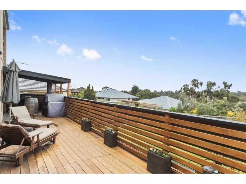 7 Brown Thornbill Court, Langwarrin VIC 3910