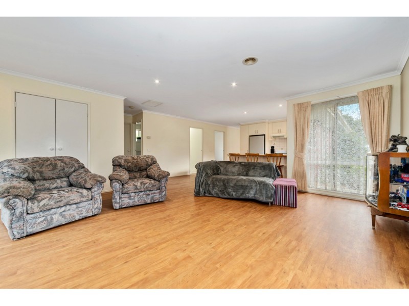 1 Ronald Court, Somerville VIC 3912