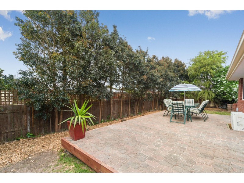 1 Ronald Court, Somerville VIC 3912