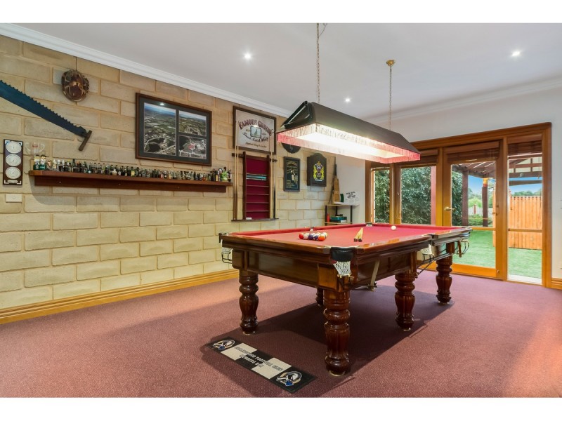 81-83 Lakes Boulevard, Pearcedale VIC 3912