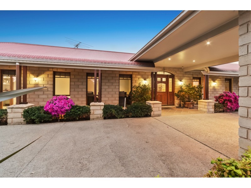 81-83 Lakes Boulevard, Pearcedale VIC 3912