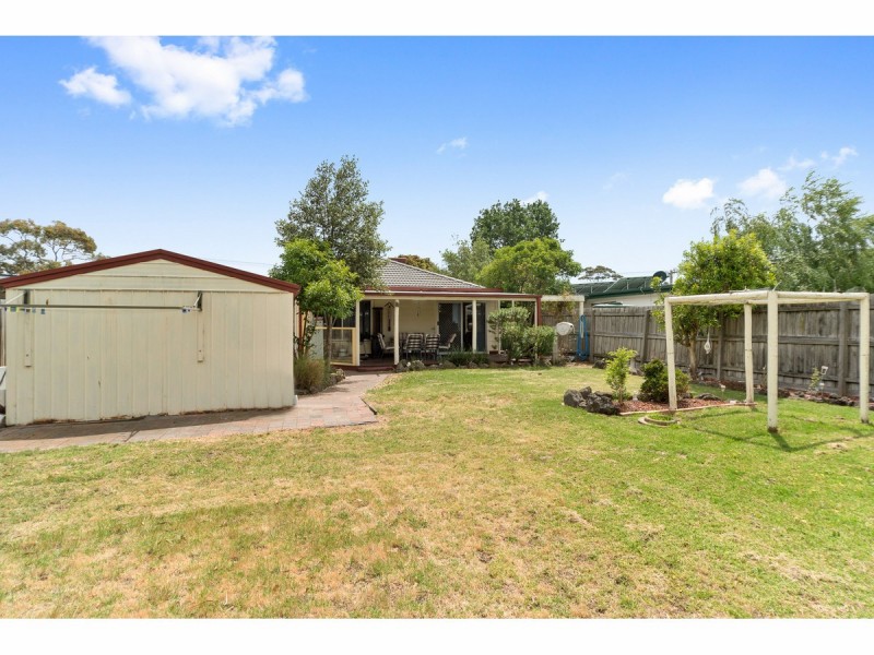 6 Wynnstay Road, Seaford VIC 3198