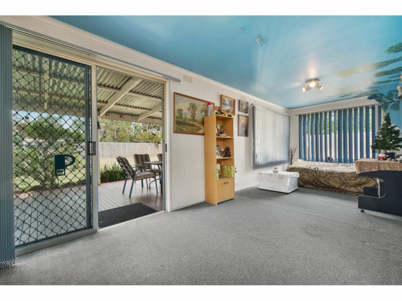 6 Wynnstay Road, Seaford VIC 3198