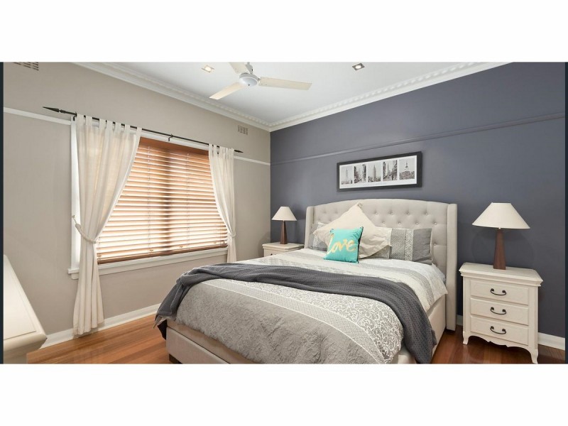 22 Campbell Parade, Box Hill South VIC 3128