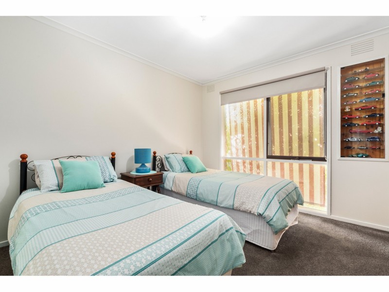 27 Maxwell Court, Langwarrin VIC 3910