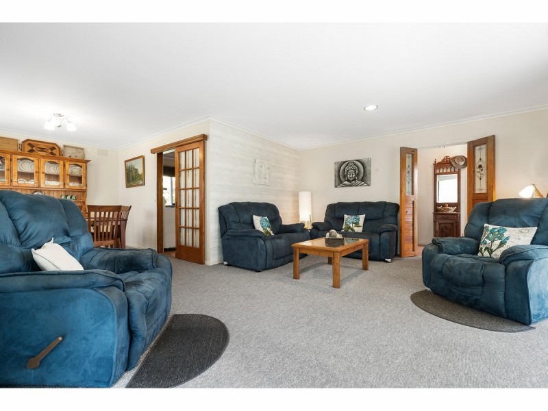 27 Maxwell Court, Langwarrin VIC 3910