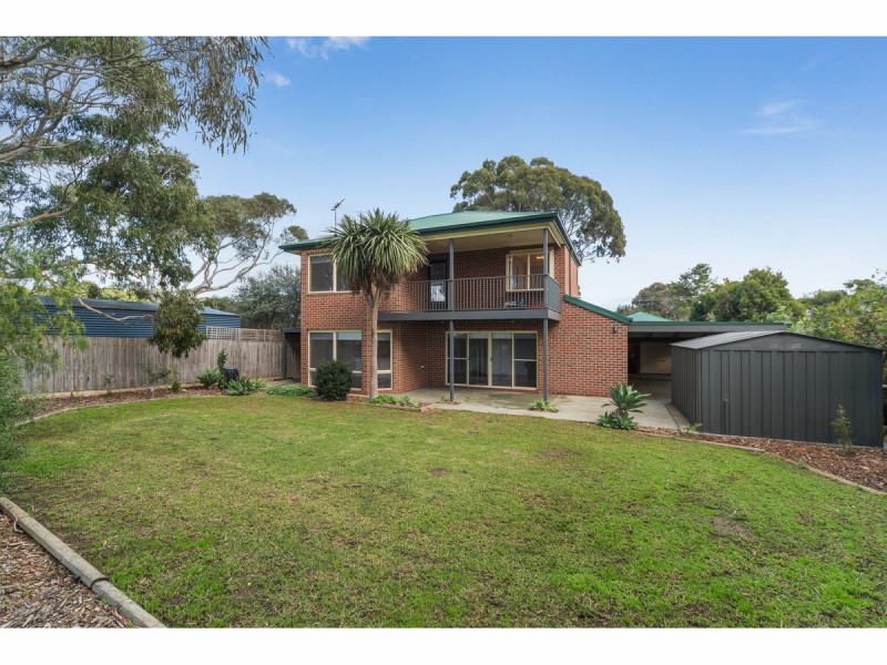 33 Tower Hill Road, Somers VIC 3927
