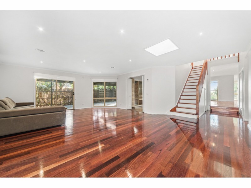 33 Tower Hill Road, Somers VIC 3927