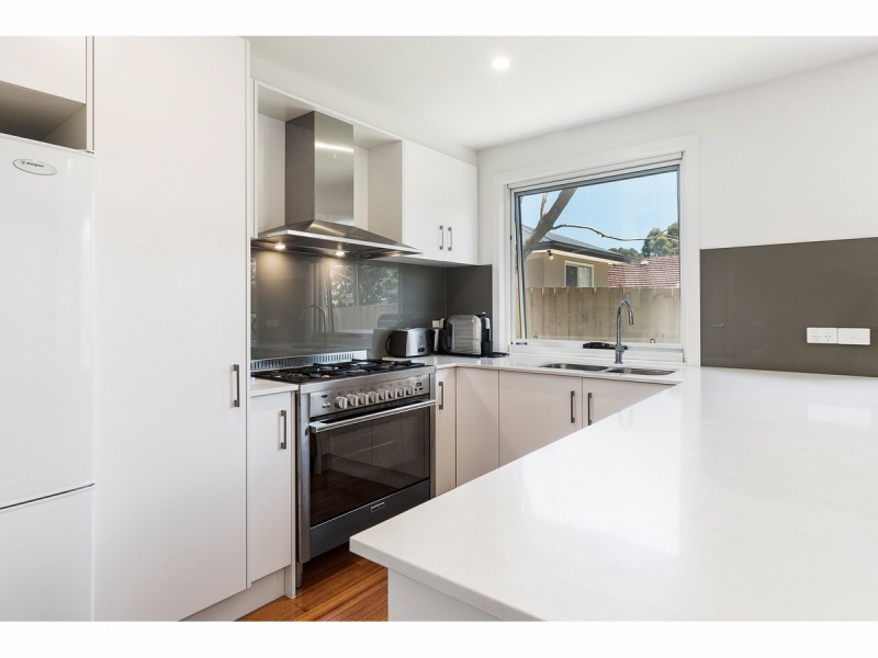 1/38 Heatherhill Road, Frankston VIC 3199