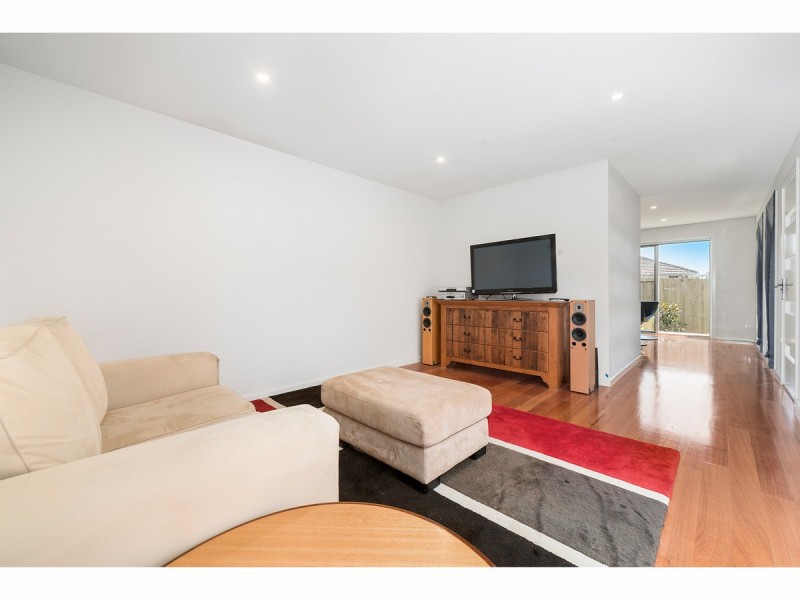 1/38 Heatherhill Road, Frankston VIC 3199