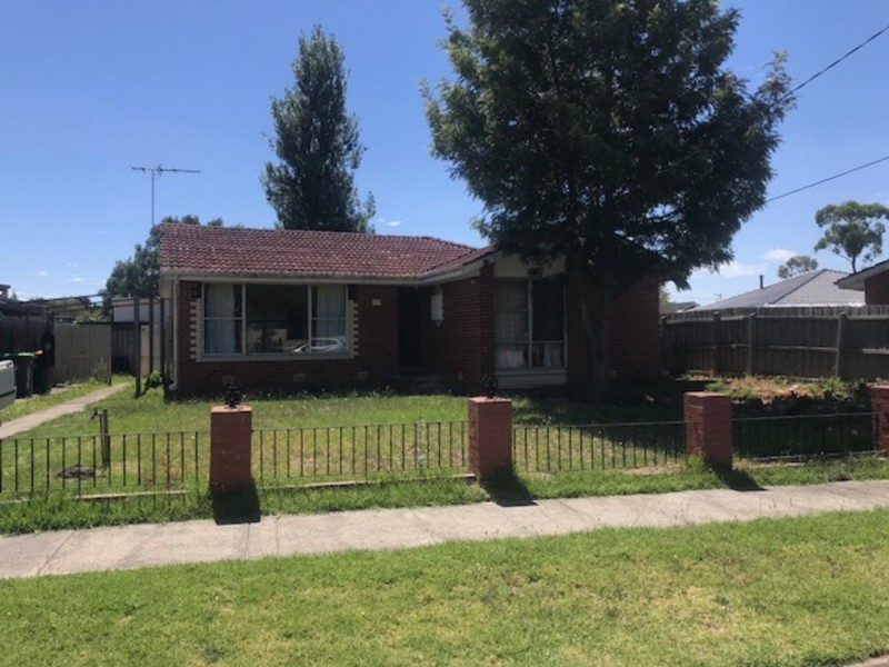 Room 6/13 Wallowa Crescent, Frankston North VIC 3200