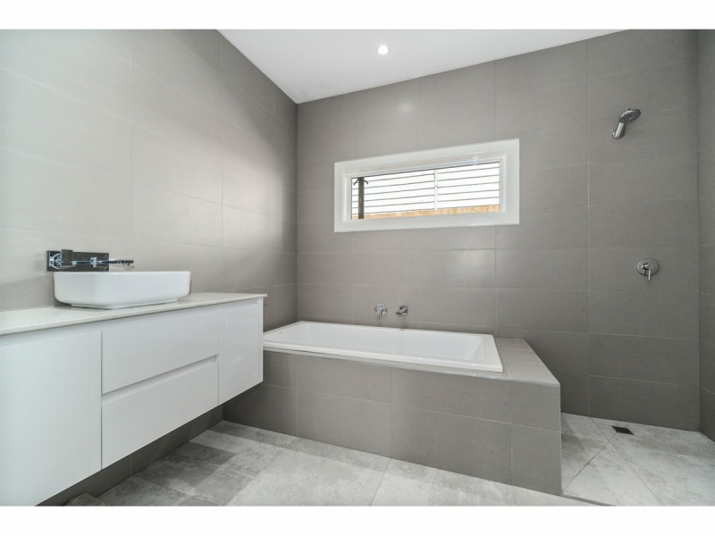 6 Catherine Parade, Frankston VIC 3199