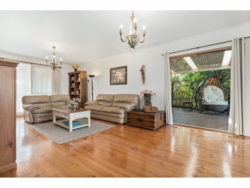 206 McCormicks Road, Skye VIC 3977