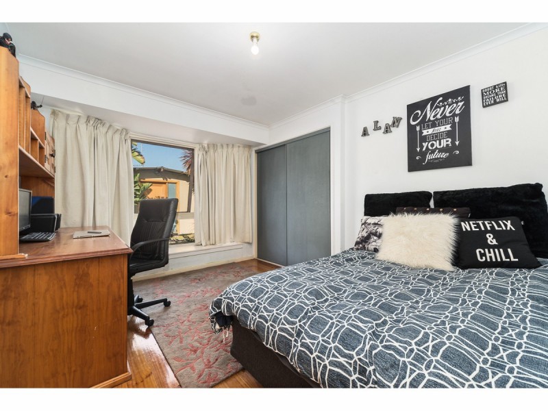 206 McCormicks Road, Skye VIC 3977