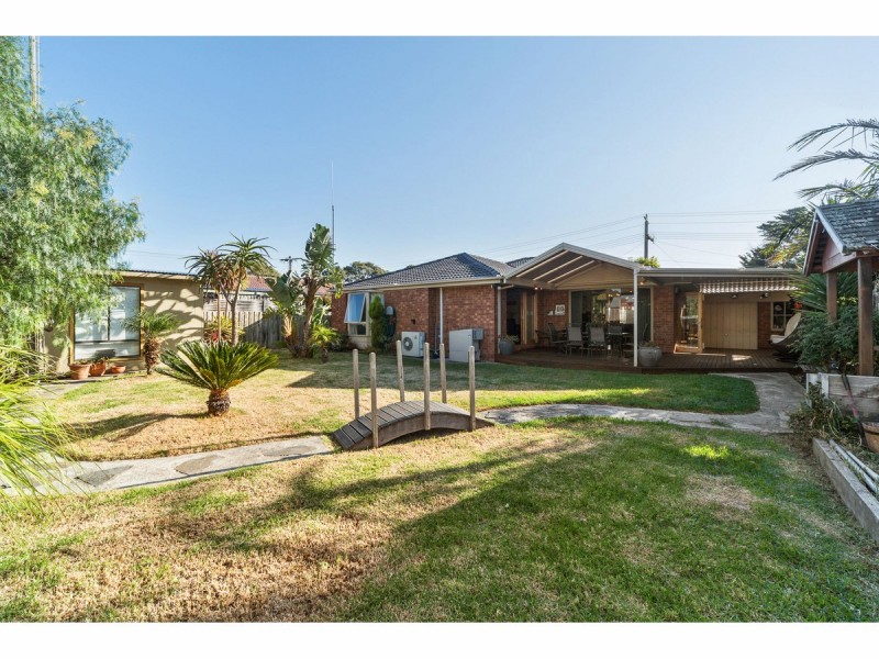 206 McCormicks Road, Skye VIC 3977