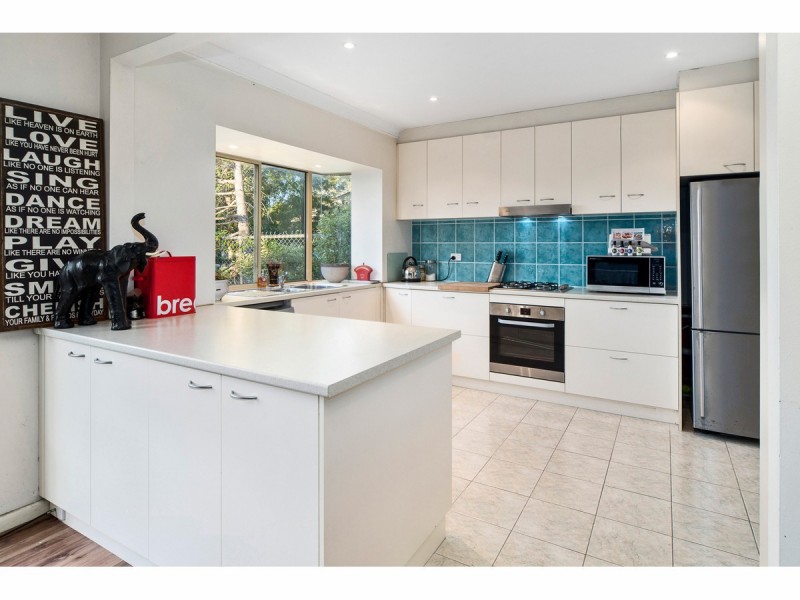 14 Hickory Crescent, Frankston North VIC 3200