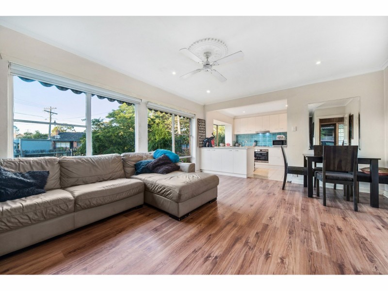 14 Hickory Crescent, Frankston North VIC 3200