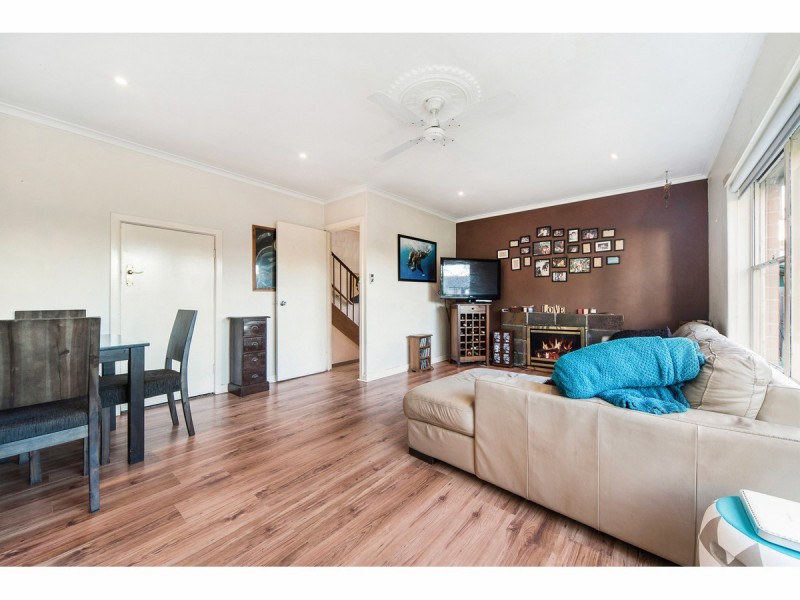 14 Hickory Crescent, Frankston North VIC 3200
