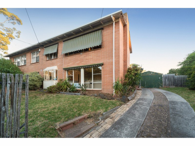 14 Hickory Crescent, Frankston North VIC 3200