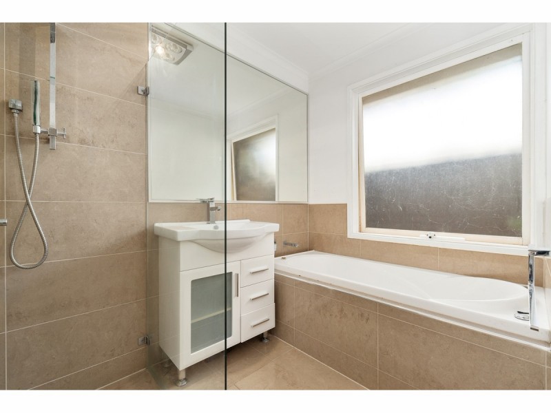 50 Bokissa Drive, Frankston VIC 3199