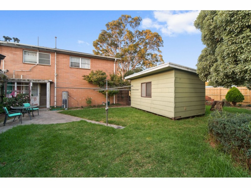 16 Hickory Crescent, Frankston North VIC 3200