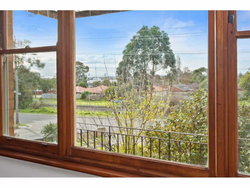 4 Bloom Street, Frankston VIC 3199