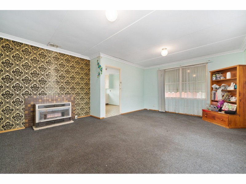 34 Laurina Crescent, Frankston North VIC 3200