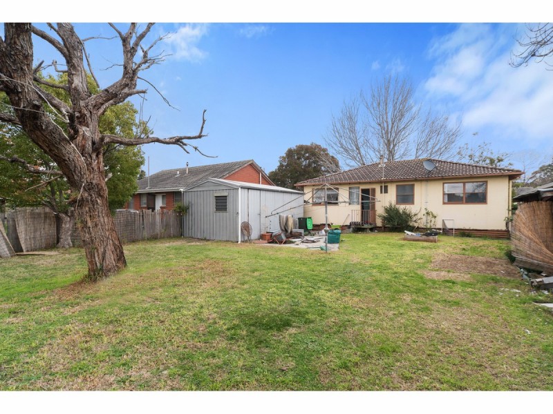 34 Laurina Crescent, Frankston North VIC 3200