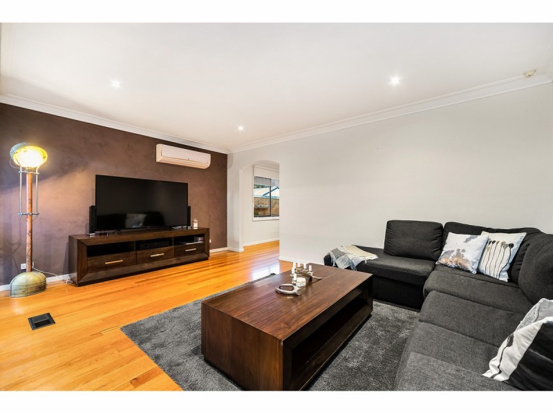 10 Gerald Drive, Langwarrin VIC 3910