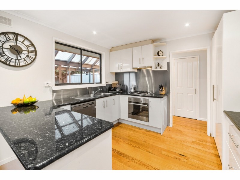 10 Gerald Drive, Langwarrin VIC 3910