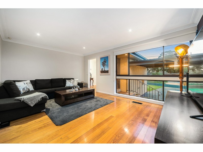 10 Gerald Drive, Langwarrin VIC 3910