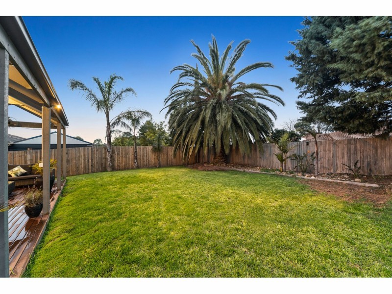 10 Gerald Drive, Langwarrin VIC 3910