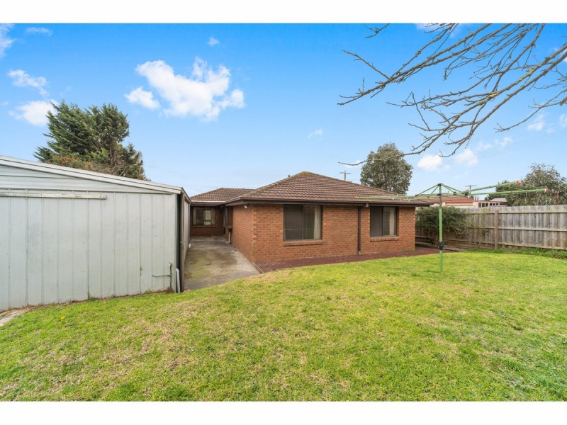 9 Lena Place, Carrum Downs VIC 3201