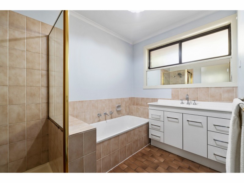 11 Francis Street, Seaford VIC 3198