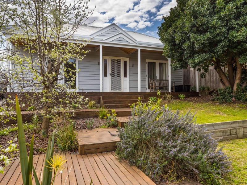 42 Jasper Terrace, Frankston VIC 3199