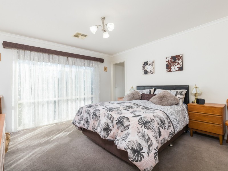 2 Quail Place, Langwarrin VIC 3910