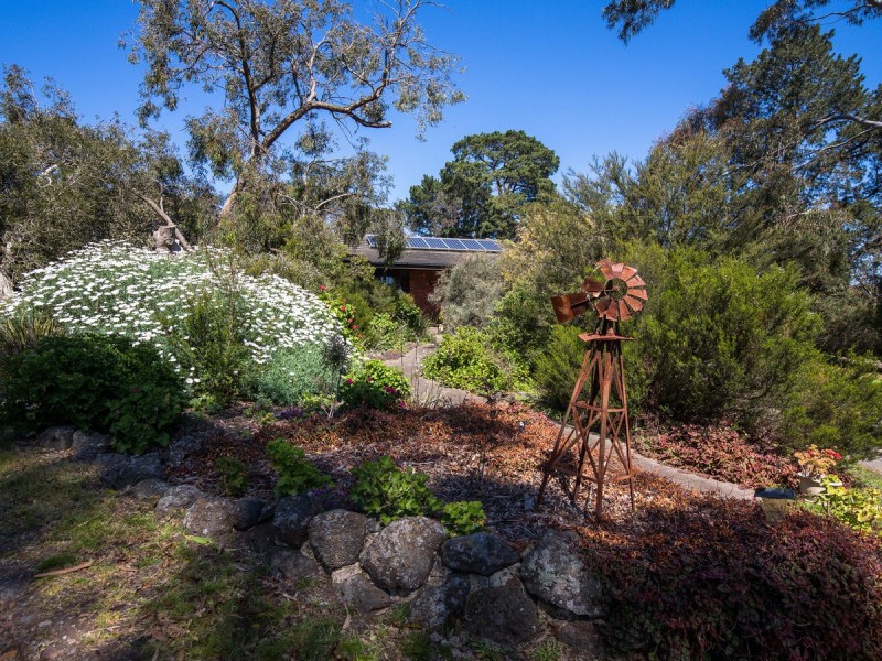 34 Valley Road, Langwarrin VIC 3910