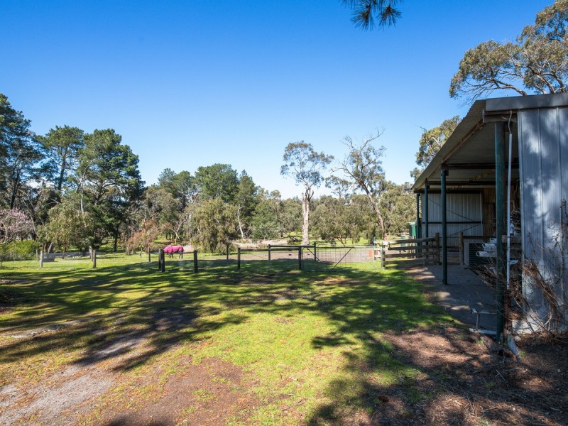 34 Valley Road, Langwarrin VIC 3910