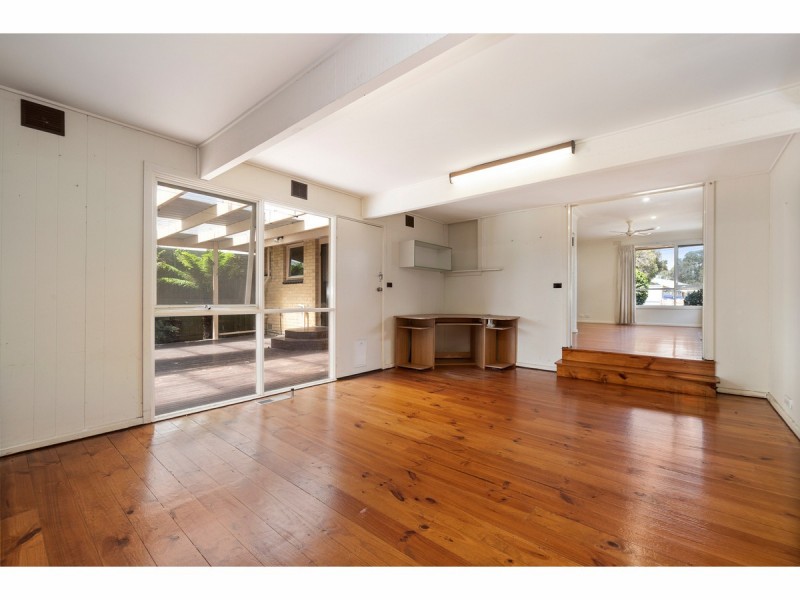 5 Tristania Street, Frankston South VIC 3199