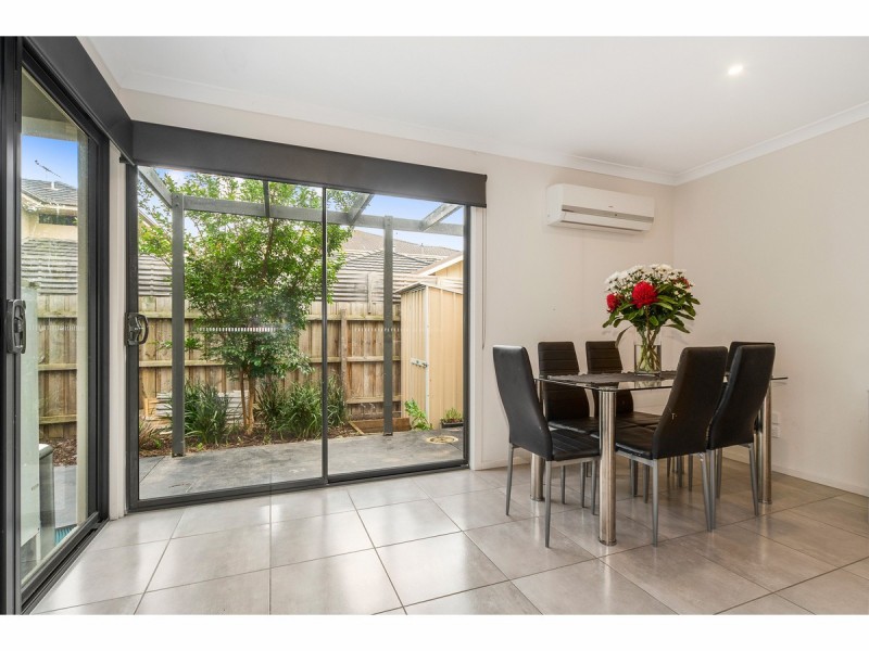 2/22 McCormicks Road, Skye VIC 3977