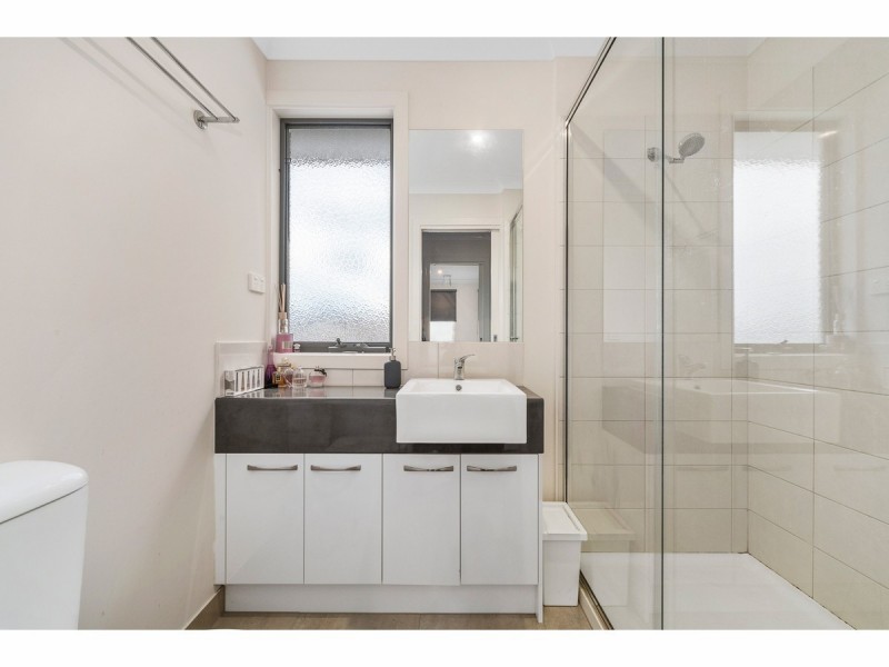 2/22 McCormicks Road, Skye VIC 3977