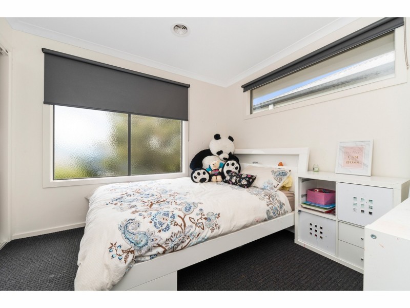2/22 McCormicks Road, Skye VIC 3977