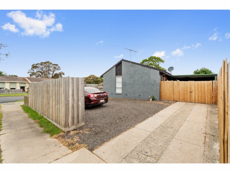 1 Madang Court, Hastings VIC 3915
