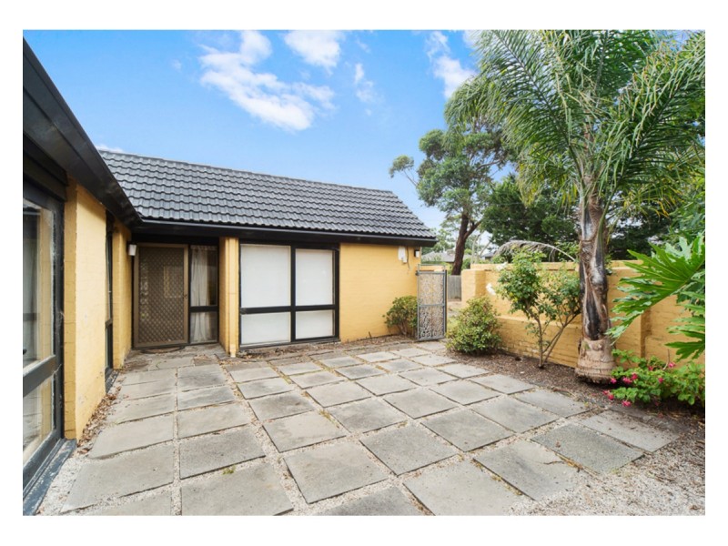 43 Molesworth Street, Seaford VIC 3198