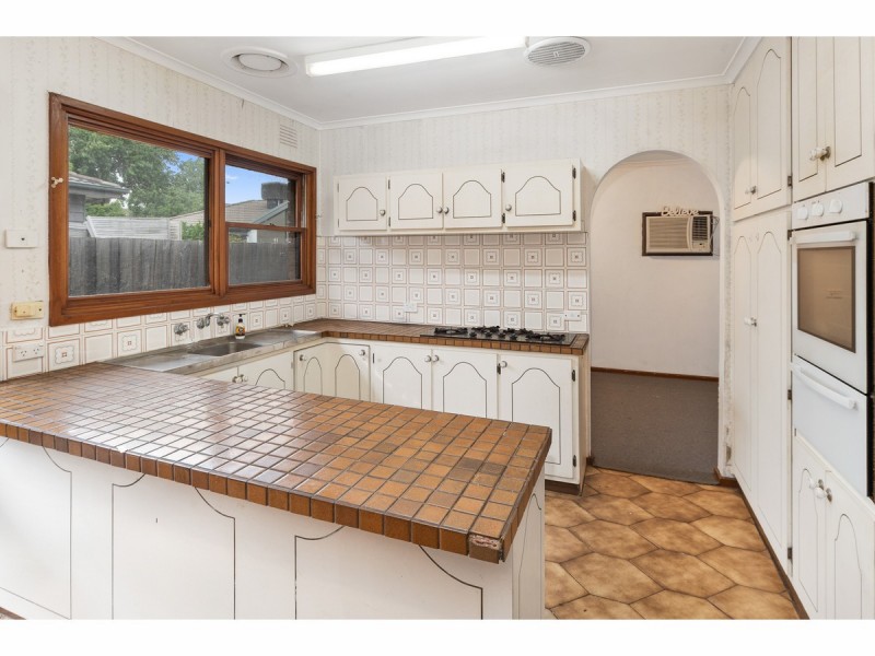 56 Heatherhill Road, Frankston VIC 3199